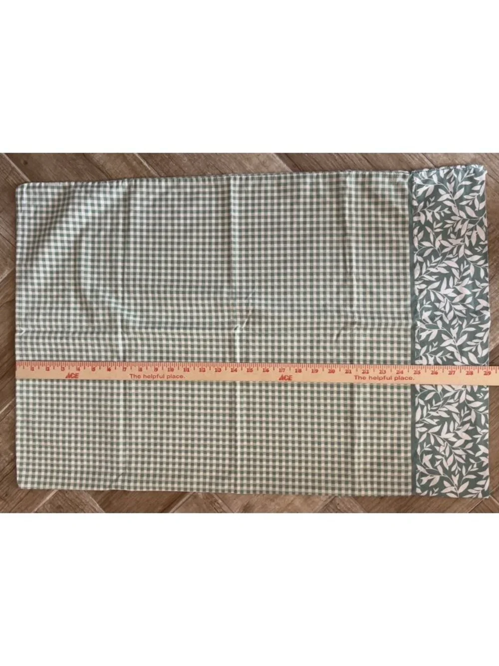 PAIR Westpoint Stevens Pillowcases Standard Green Gingham Check Cotton Blend USA